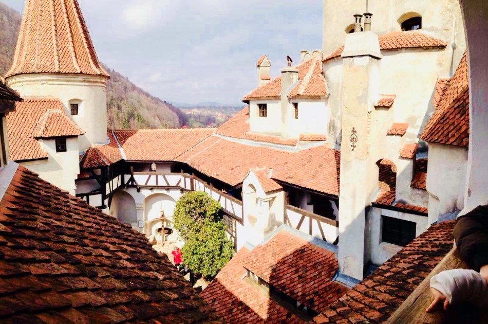 Cortile del castello di Dracula